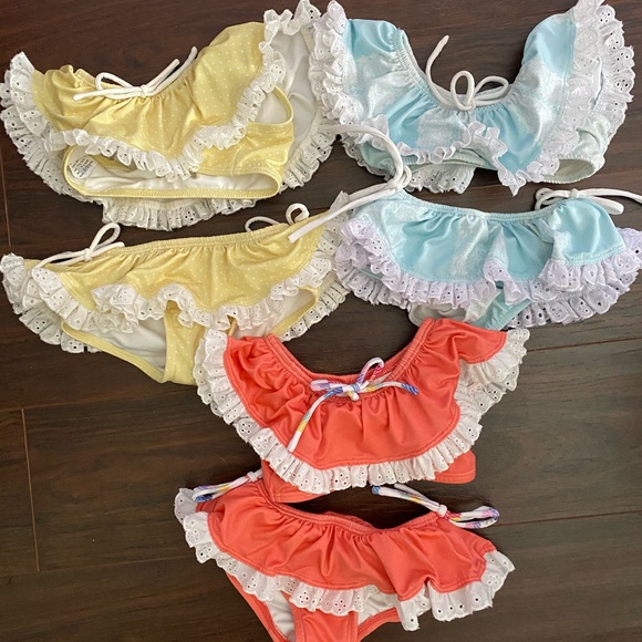 ‼️SOLD‼️Well dressed wolf lot - Picture 1 of 1